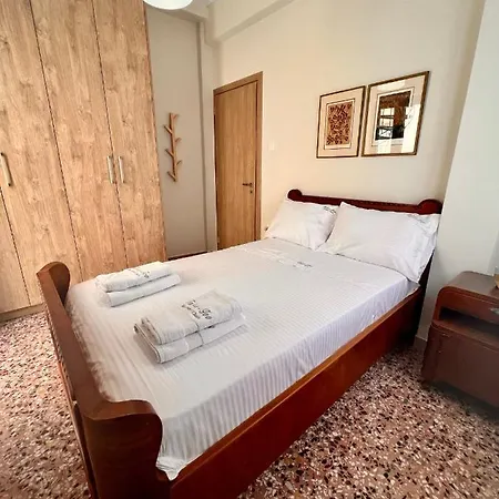 Talos Too, Venetian Holiday home